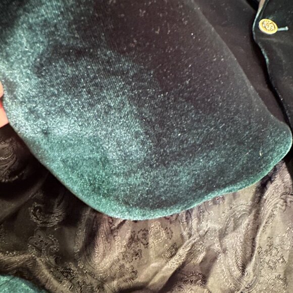 COOFANDY MENS MEDIUM GREEN VELVET BLAZER NWOT CHRISTMAS HOMECOMING - Picture 3 of 11